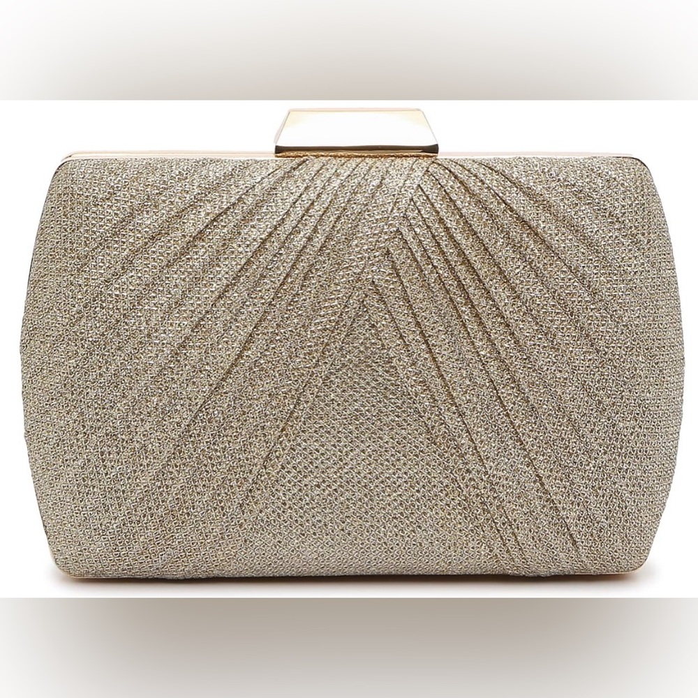 Kelly & Katie Gold Clutch with Chainlink Strap
